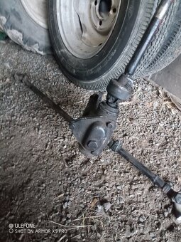 Různé náhradní díly - 10