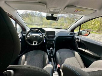 Peugeot 208 1.2 Style Klima Navigace Senzory Tažné - 10