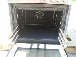 NEFF VESTAVNÝ ELEKRICKÝ SPORÁK,MODERNÍ ZRCADLOVÝ VZHLED,LCD - 10