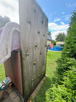 Dětský domeček, skluzavka a lezecká stěna - 10