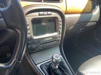 Jaguar X-type NAVIGACE KŮŽE 2.0D - 10