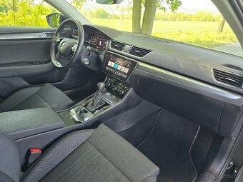 Škoda Superb 2.0 TDI DSG 2021 - 10
