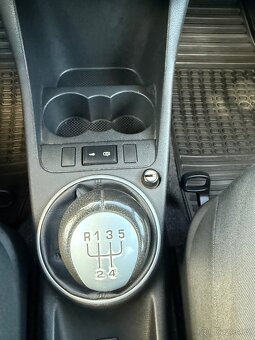 Škoda Roomster 1,6 77kW, CZ, serviska - 10