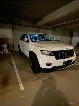Jeep Grand Cherokee WK2 - 10