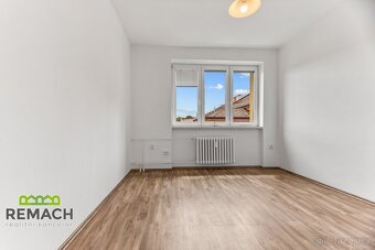 Pronájem byt 3+1, 64 m2 - Náchod, ev.č. 03201 - 10