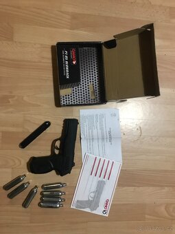 Vzduchová pistole Gamo PT-85 Blowback cal.4,5mm - 10