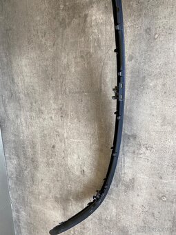 Lišta nárazníku BMW E81 / E87LCi - 10