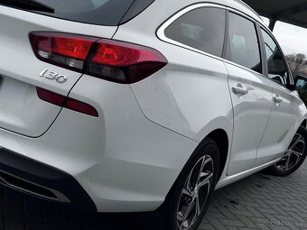 Hyundai i30 1.0 t-gdi kombi / 2021 / DPH - 10