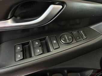 Hyundai i30 1.5i ČR,1.MAJITEL,ZÁRUKA DO 2028,COMFORT,DPH - 10