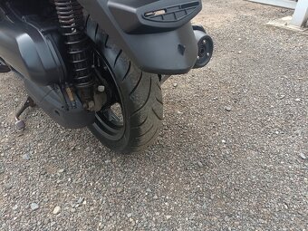 Yamaha x max 125i ABS rv. 2015 CZ doklady v ceně - 10