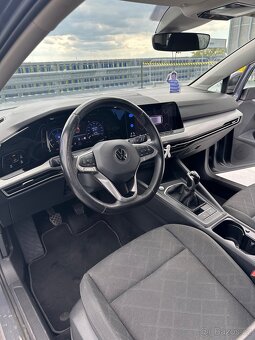 VW Golf MK8 Variant 2.0 TDI - 10