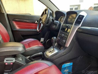 Chevrolet Captiva - 10