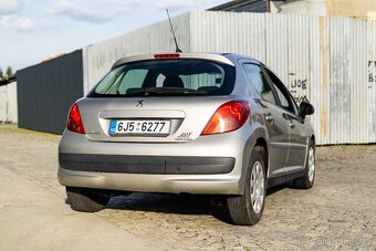 Peugeot 207 1.4 Benzín - 10