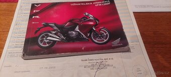 Honda VFR 1200 F - 10