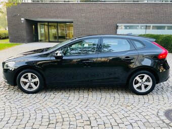 Volvo V40 1.6i BENZÍN MANUÁL 1.MAJITEL KAMERA SERVISKA - 10