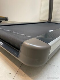 Technogym Artis Run – TOP běžecký pás s LCD, Unity 2 - 10