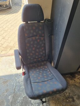 Prostřední řada sedaček Mercedes Vito W639 sklápěcí - 10
