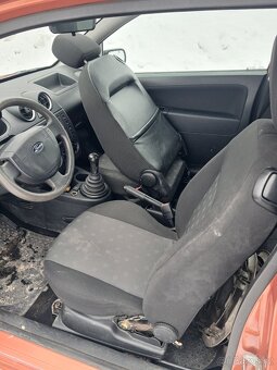 Ford Fiesta LPG nová stk - 10