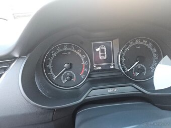 Škoda Octavia facelift 3 - 10
