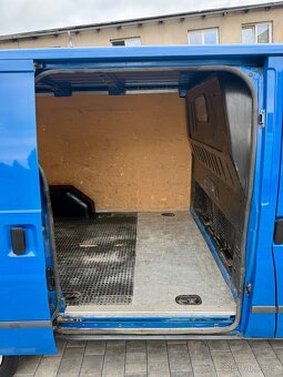 FORD TRANSIT 260S 2.2TDCI ČR 1MAJITEL NOVÁ STK+ VELKÝ SERVIS - 10
