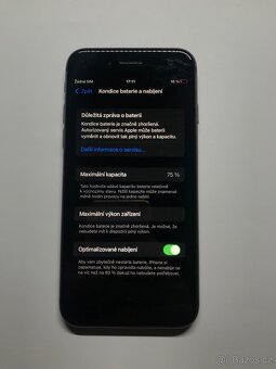 iPhone 8 - 64GB - 10