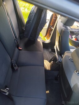 BMW X1 1.8D 105kw manuál 6st - 10