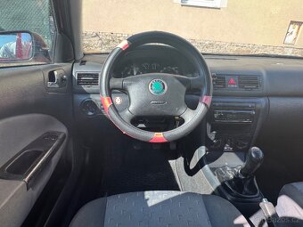Škoda Octavia, 1.6MPI,TOUR,2009,AC,TEMPOMAT - 10