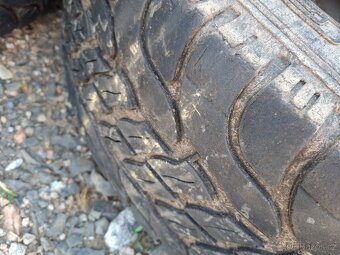 Gumy Mazda BT 50 - 245/70 R16 - 10