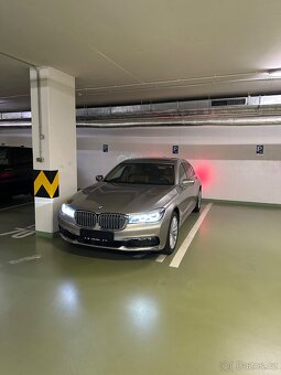 BMW 730Ld xDrive INDIVIDUAL 10/2016 - 10