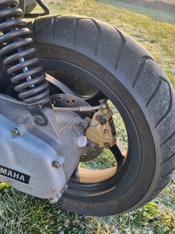 Skútr YAMAHA AEROX R YQ 50 - 10