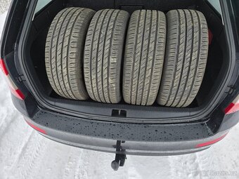 Škoda OCTAVIE III DSG 2.0 TDI 110 kw,rv3/2014 TAŽNÉ NOVÉ ZIM - 10