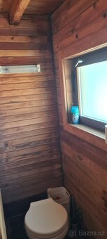 Prodám hausbot na ND nebo odtažení - 10