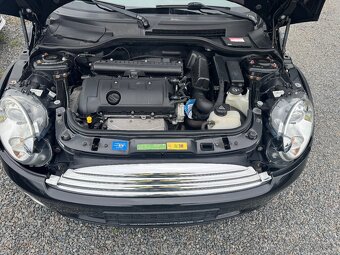 Mini Coper 1.6 i, rok 2010.149000 km najeto. - 10