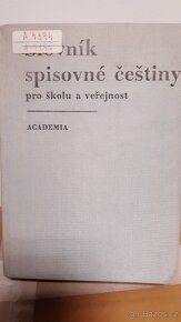 slovníky a naučná literatura - 10