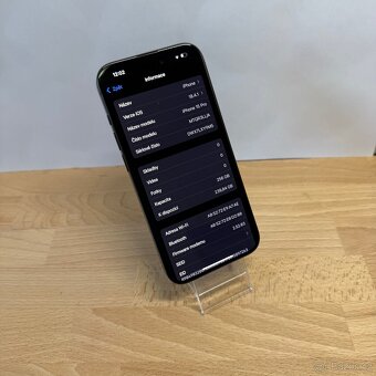 iPhone 15 Pro 256GB, černý, 98% baterie, eSIM (rok záruka) - 10
