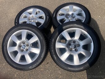 Alu 5x100 r16,Vw,Škoda,letni 205/55 r16 - 10