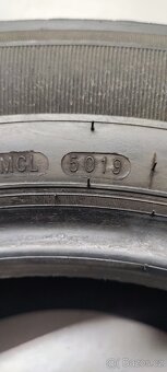 235/65/16C Nexen Roadian CT8, vzorek 8.5mm-8.0mm, DOT 5019. - 10