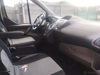 Ford TOURNEO CUSTOM long - 10