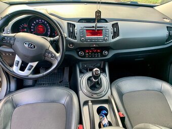 kia sportage 2l crdi 135kw 166tkm TOP STAV - 10