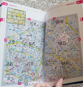 Průvodce světoběžníka, Průvodce s mapou National Geographic - 10