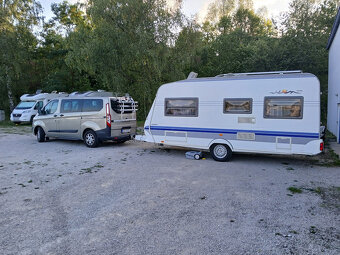 karavan HOBBY 460 UFE - pro 4lidi -rok 2005 markyza, sprcha - 10