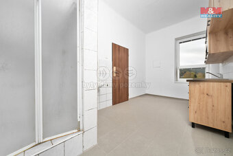 Prodej bytu 2+1, 53 m², Hanušovice, ul. Nádražní - 10