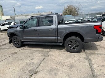 Ford F-150 Elektro 2024 Lightning LARIAT - 10