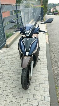 KYMCO 125 People S - 10