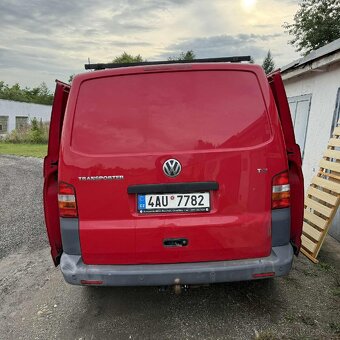 Volkswagen Transporter T5 – 2.5 TDI, 96 kW, rok 2012 - 10