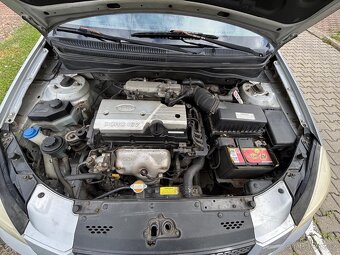 Kia Rio 2005 Najeto 231057 Praskl rozvodový řemen - 10