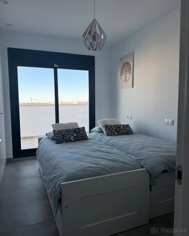 PRONÁJEM LUXUSNÍHO APARTMÁNU VE ŠPANĚLSKU - 10