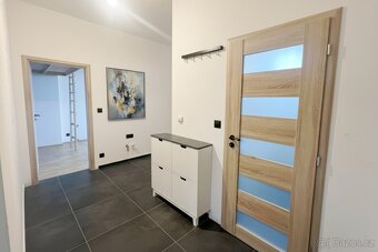 Exkluzivně cihl. OV 2+kk + půda, zahrada, Slovinská, Brno - 10