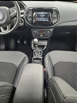 Jeep Compass Limited 1.3 multiair - 10