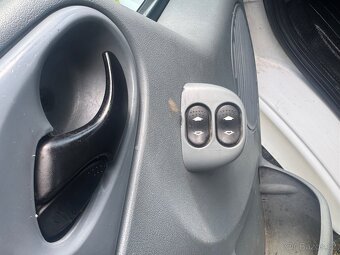 FORD TRANSIT SKLÁPĚČ 2.4TDCI - 10